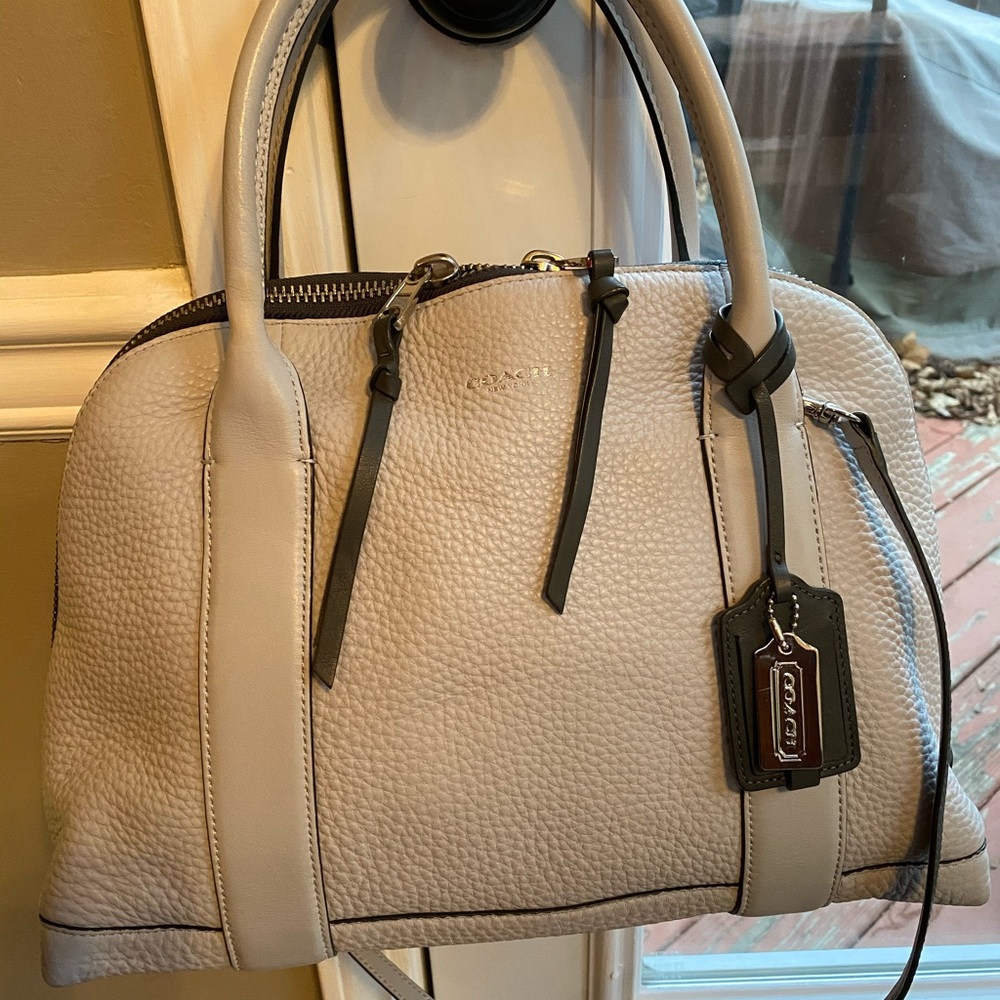 Coach large Satchel light gray